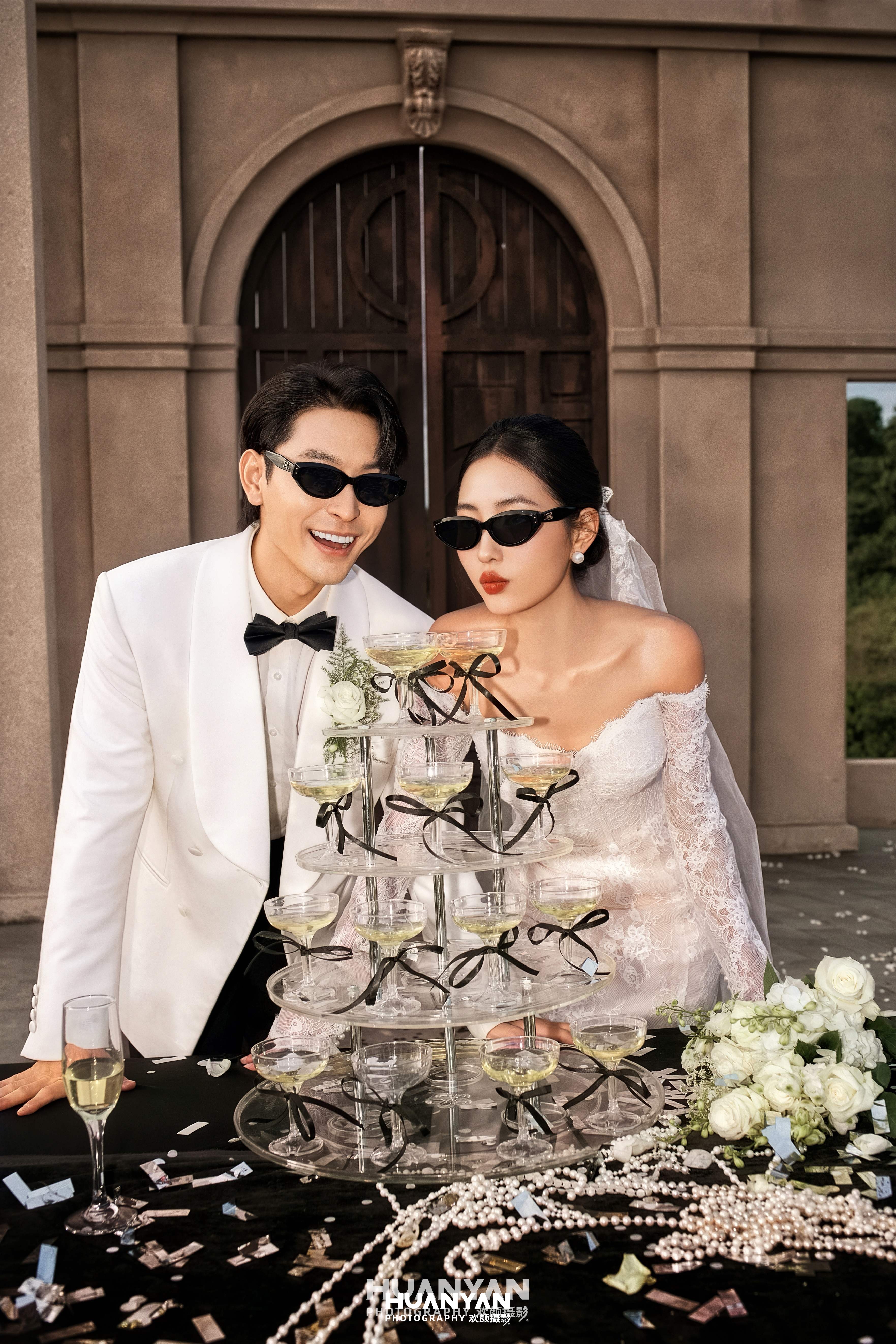 飞纱雀跃：轻奢高级婚纱照户外自然实拍