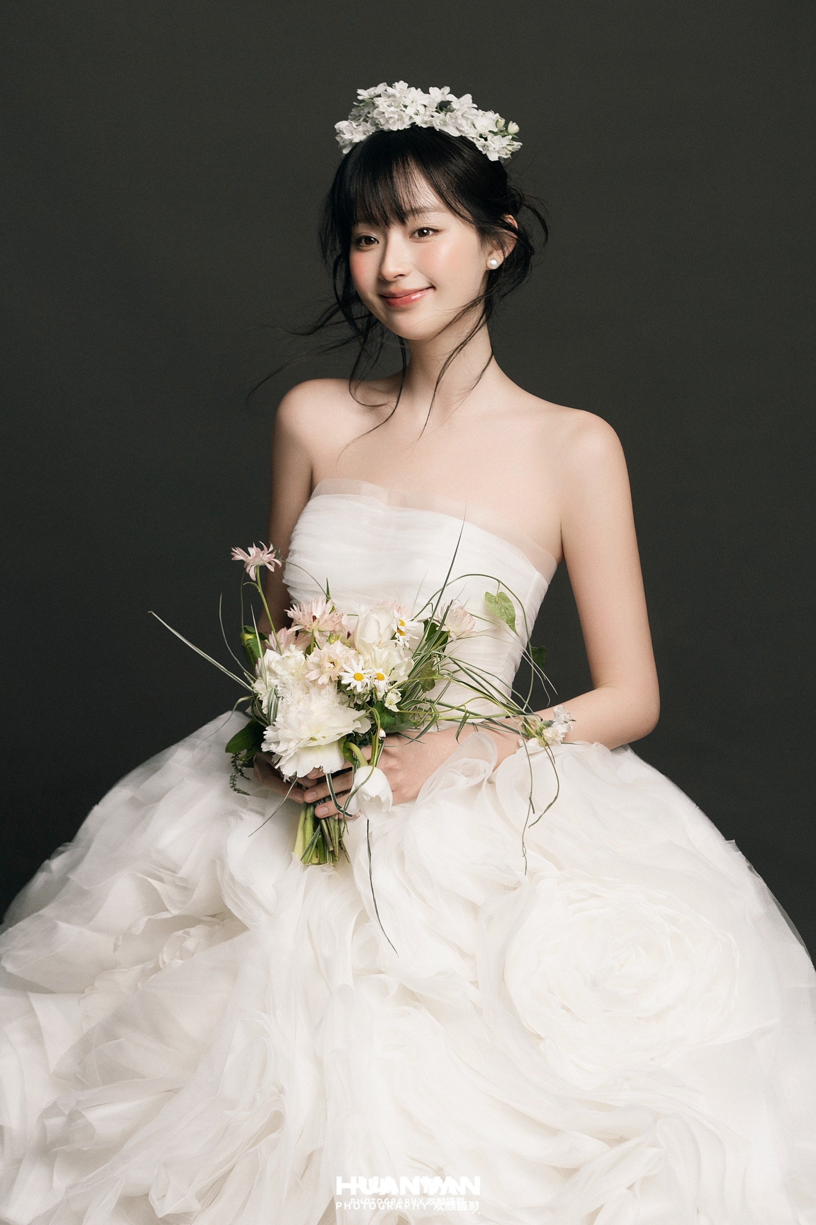 室内影棚浪漫唯美婚纱照实拍（云间甜梦系列）