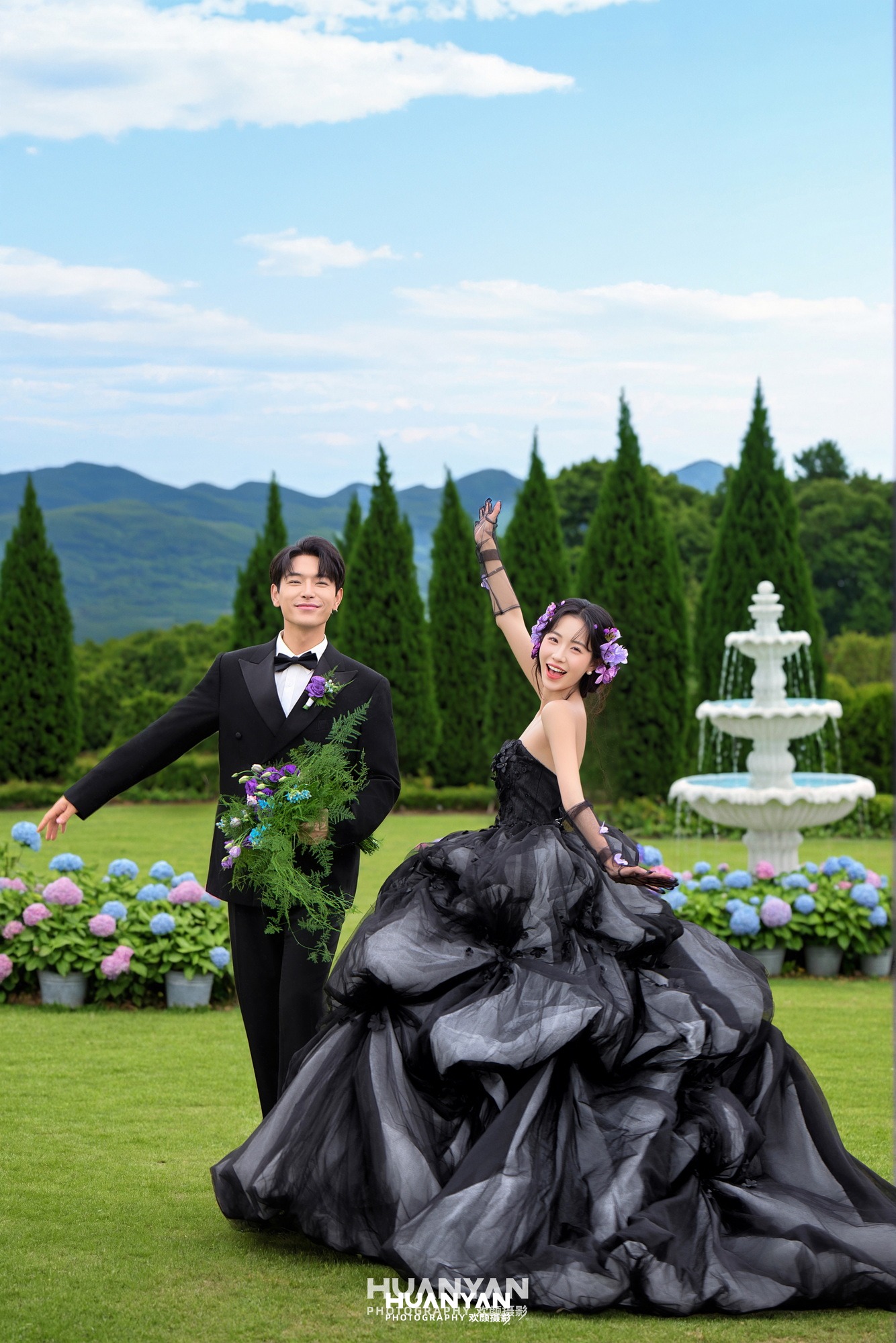 黑纱与蝶客片第11张｜杂志时尚婚纱照，摄于户外自然