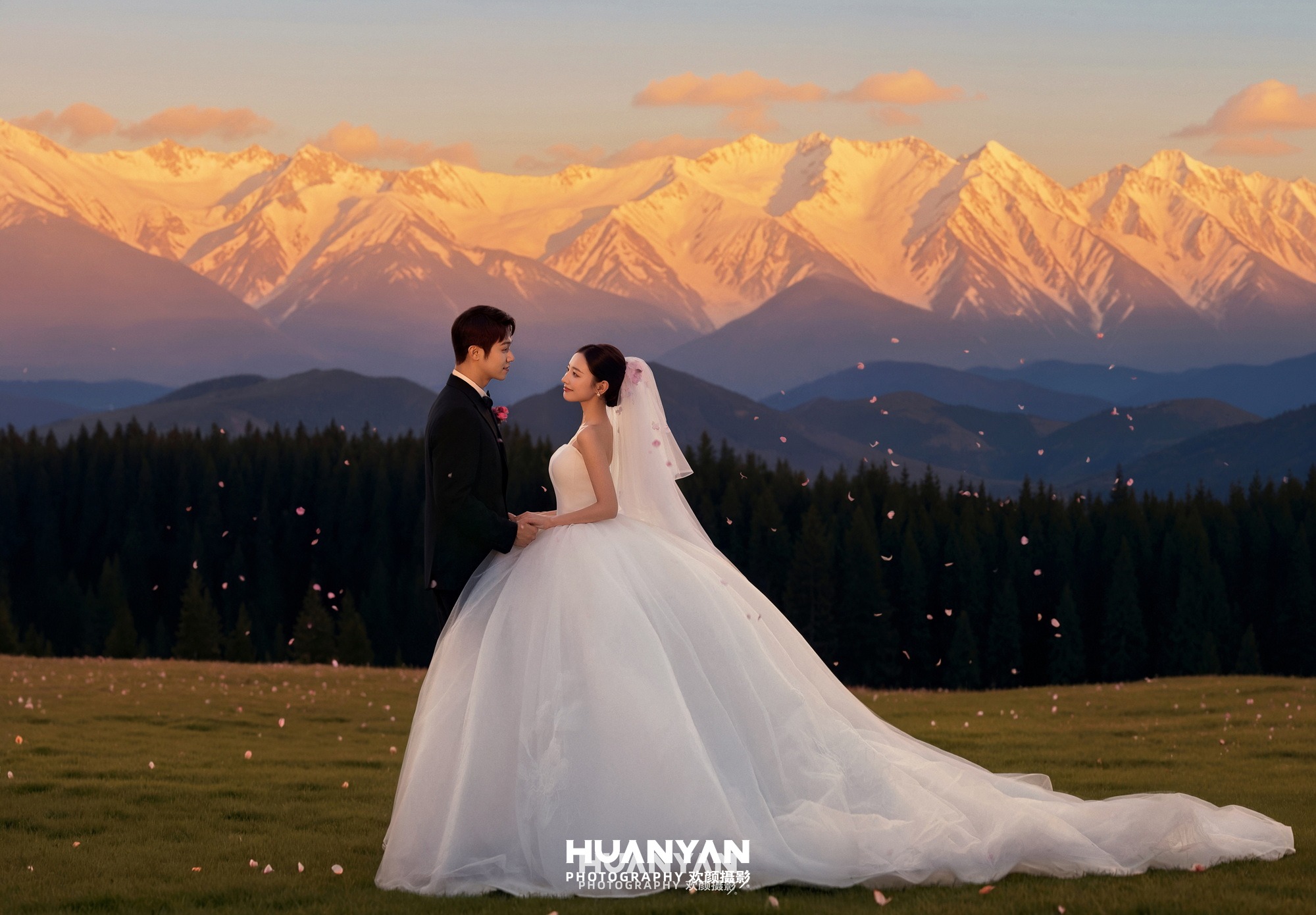 霞染雪山客片第7张｜浪漫唯美婚纱照，摄于户外自然
