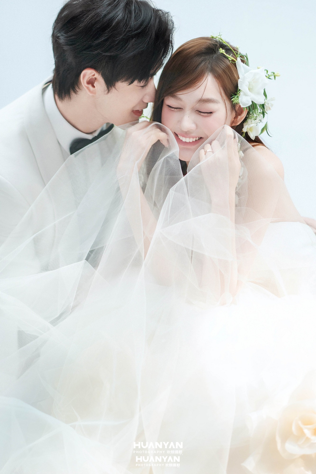 韩式温柔婚纱照 · 室内影棚场景 · 花溪客片