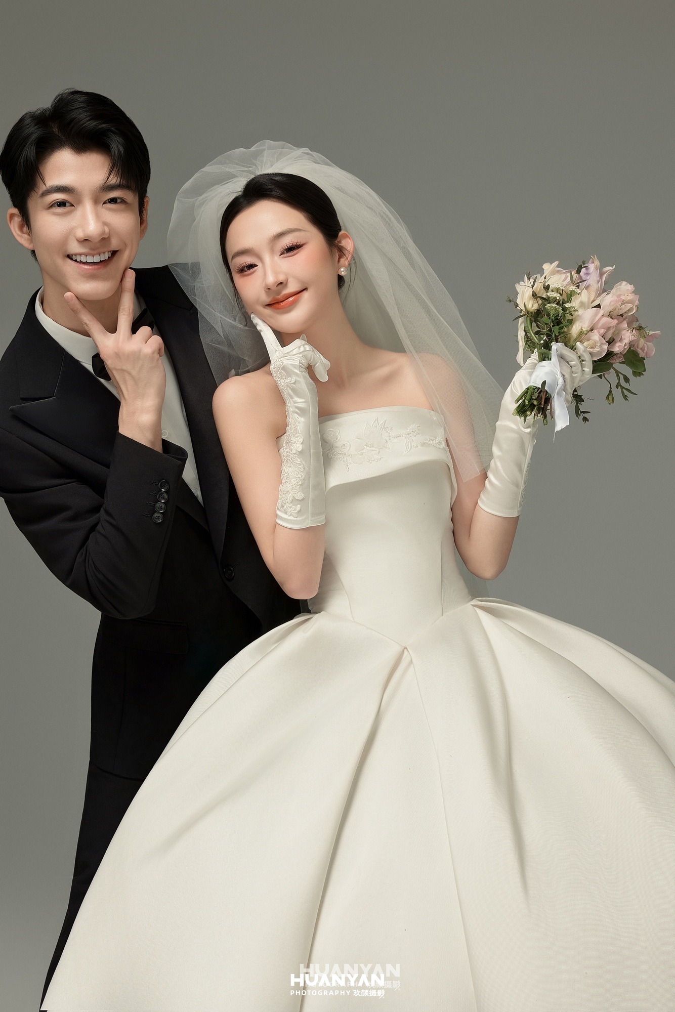 室内影棚韩式温柔婚纱照实拍（素缎流光系列）