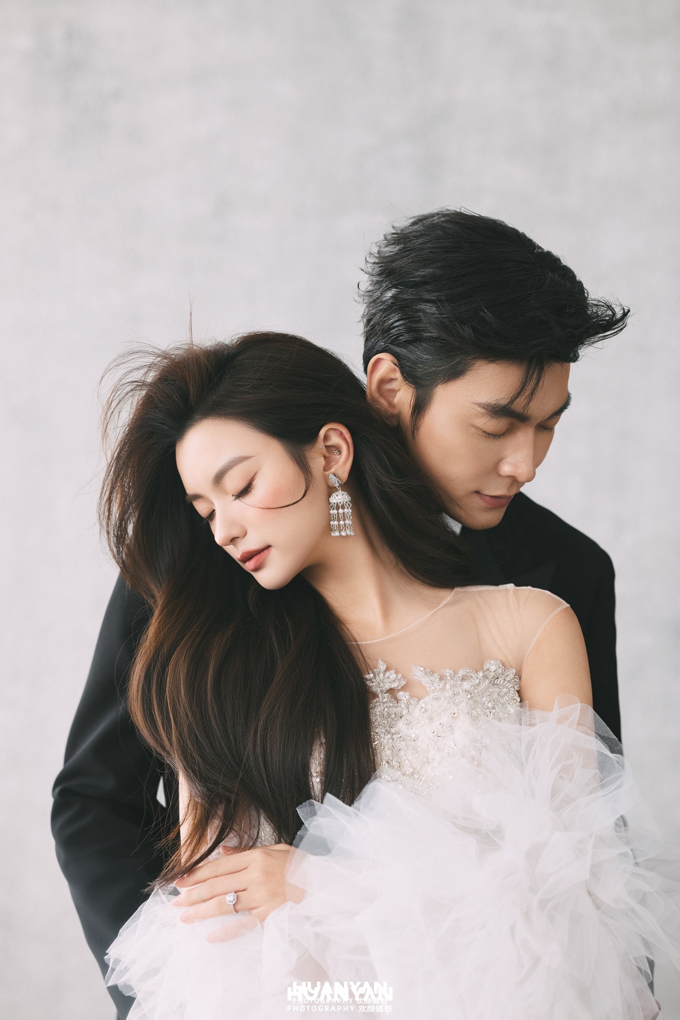 室内影棚韩式温柔婚纱照实拍（风起白纱系列）