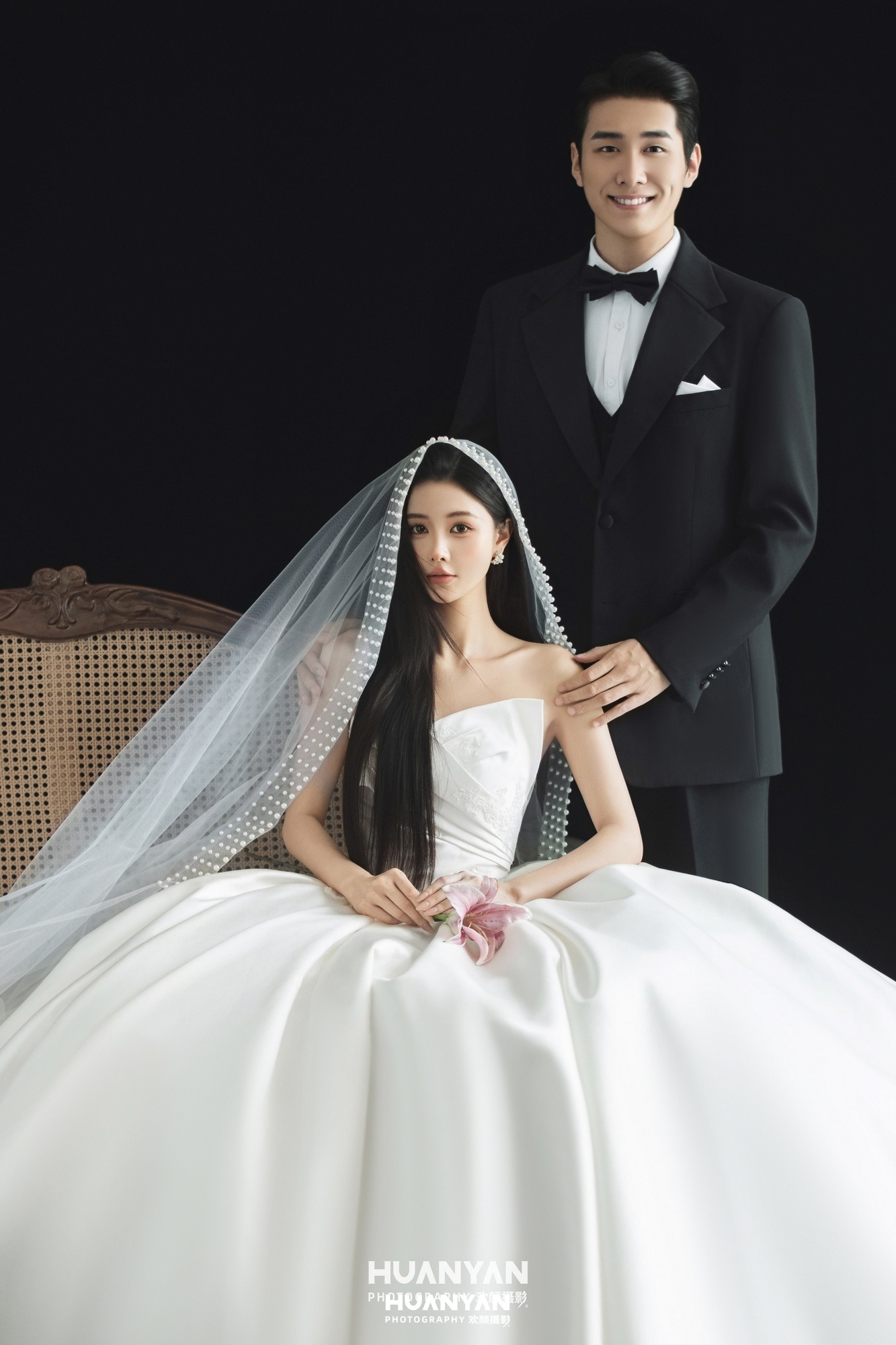 室内影棚极简婚纱照实拍（夜色与白纱系列）