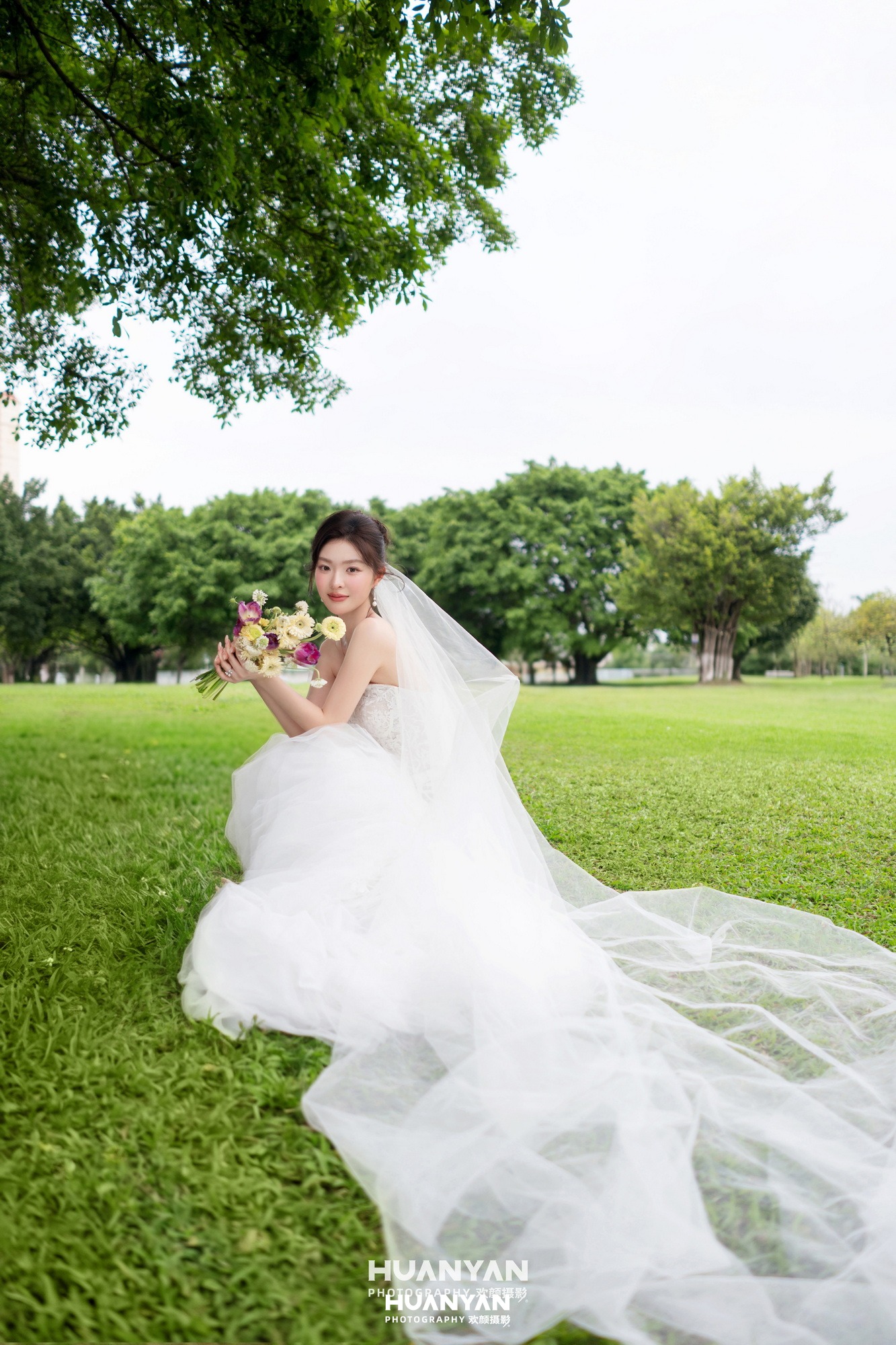 清新自然婚纱照 · 户外自然场景 · 草色新约客片