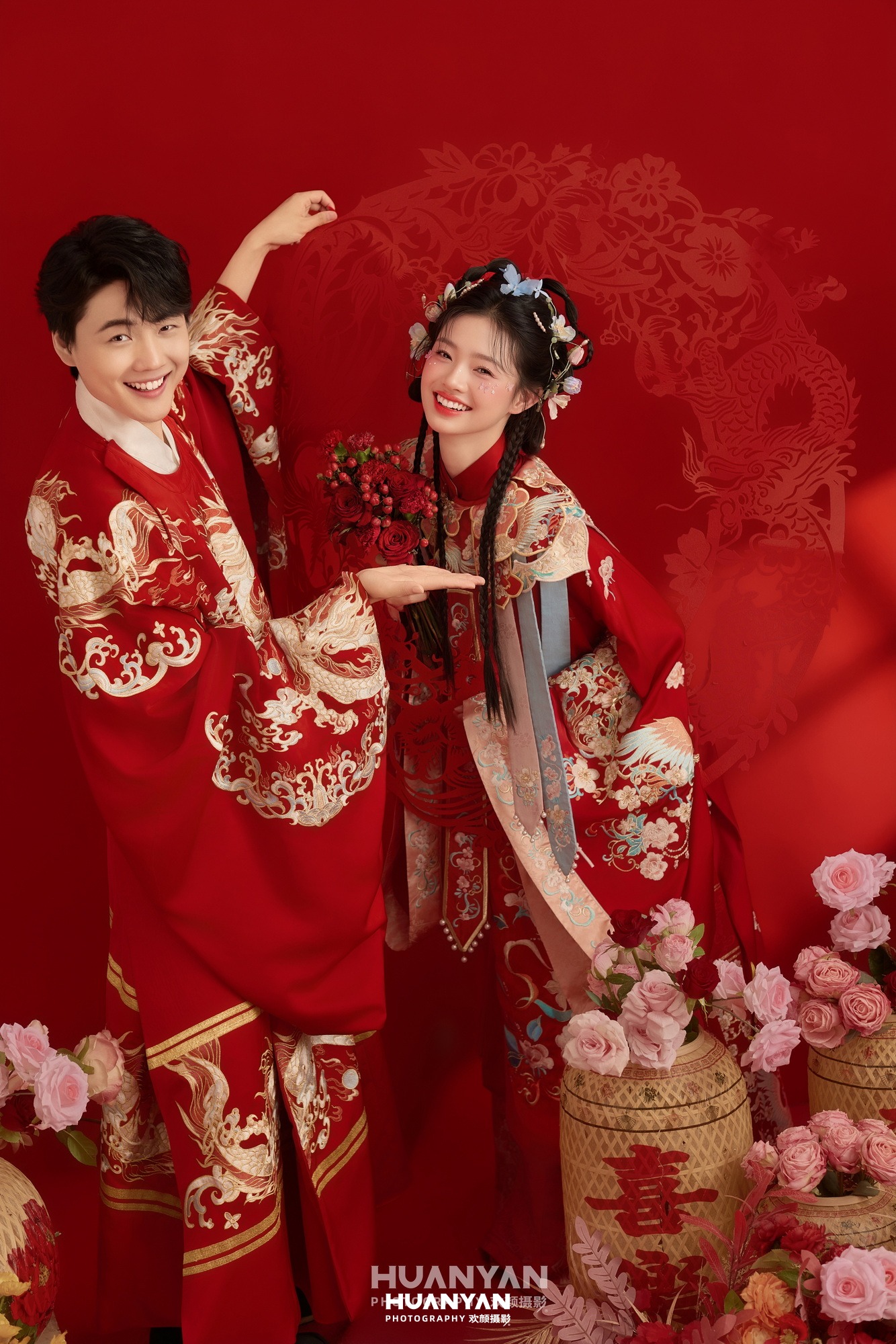 室内影棚新中式婚纱照实拍（红衣酿喜系列）