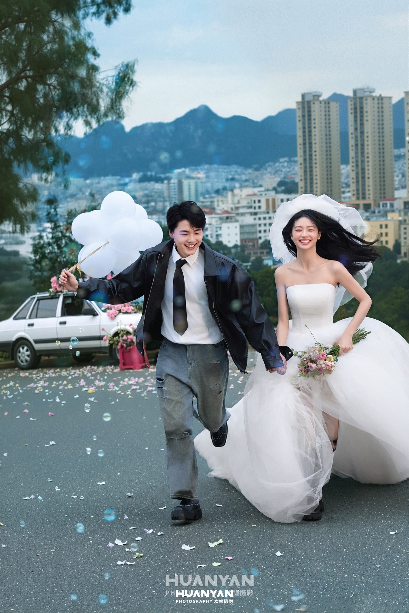 花车玫瑰：韩式温柔婚纱照户外自然实拍