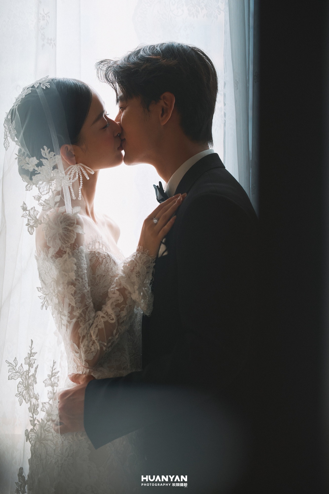 蕾丝与光